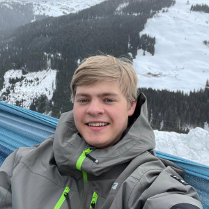 Julian Hantschmann (18)